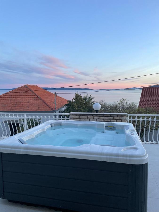 Apartman Slavko Seget Vranjica Exteriör bild
